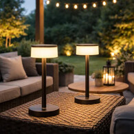 Vonkajšia stolová lampa na terasu a do altánku.