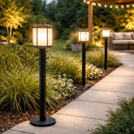 Stojanové vonkajšie svietidlo pri terase