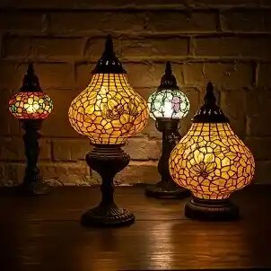 Lampy dekoračné a vitrážne Tiffany, orientálne, jantárové, kokosové, soľné - Lumories